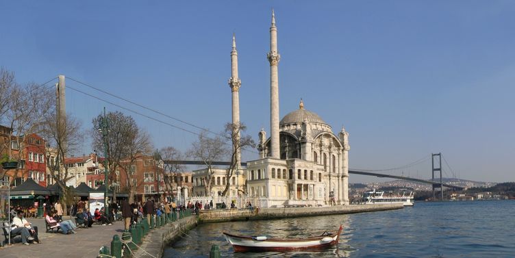 درآمد ۸٫۸ میلیارد دلاری ترکیه از گردشگری در ۶ ماه نخست امسال