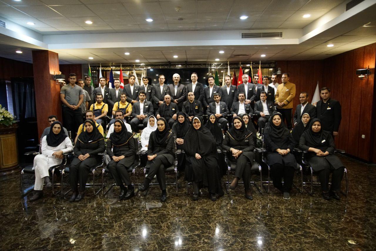 در محل سالن همایش‌های “ملل” هتل هویزه تهران برگزار شد