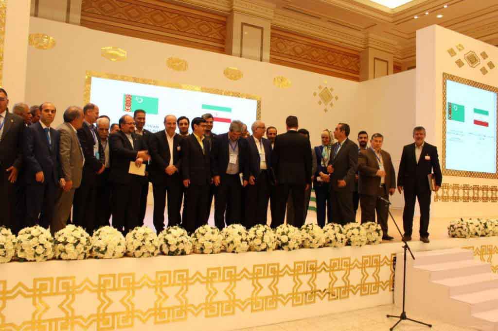 افزایش رایزنی ها و همکاری های اقتصادی انجمن سرمایه گذاران منطقه آزاد انزلی با ترکمنستان