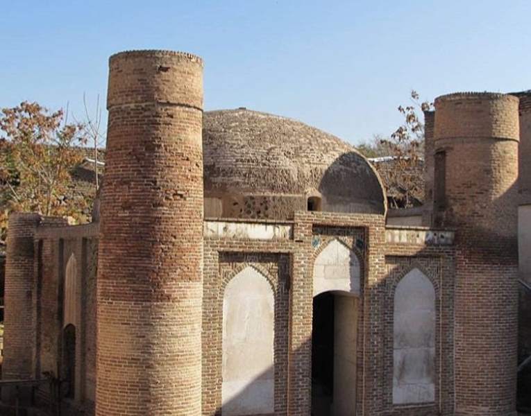 مرمت و بازسازی بنای تاریخی ۹۰۰ ساله تبریز آغاز شد