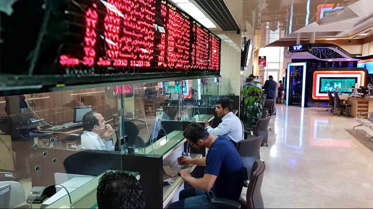 خرید و فروش سهام در شعب بانک صادرات ایران سرعت گرفت