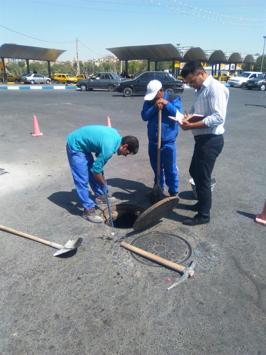 اجرای عملیات مرئی سازی حوضچه ها و مانورشیر آلات در نصیر شهر