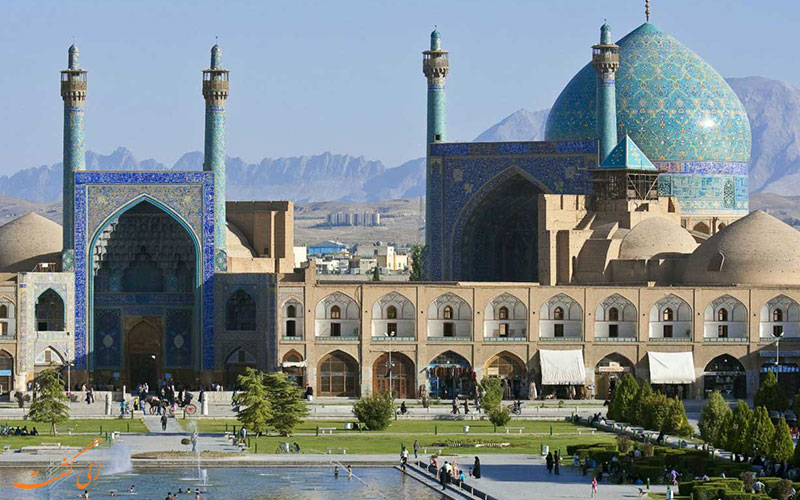 بیش از یک هزار مسجد شهر اصفهان بیمه شدند