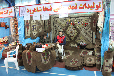 فروش بیش از دو هزار میلیون ریالی صنایع‌دستی در نمایشگاه صنایع دستی استان سمنان
