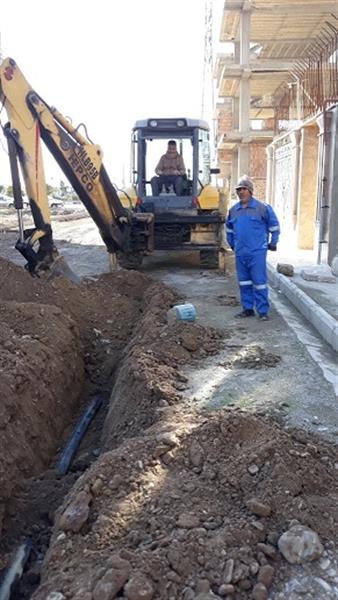 اجرای عملیات لوله گذاری و توسعه شبکه در شهر صالحیه طی آذر ماه سال جاری در حال انجام می باشد