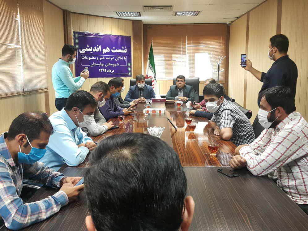 محمد آگاهی مند، شهردار صالحیه در دیدار با خبرنگاران: