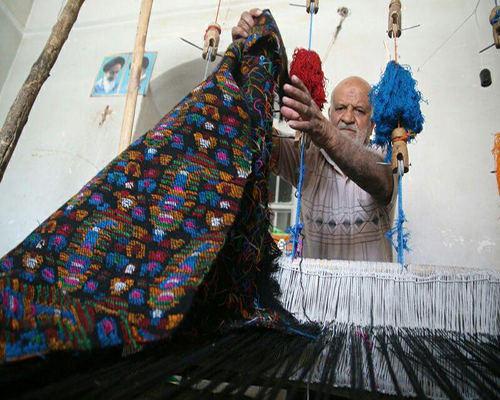 راه اندازی خانه آفرینش صنایع دستی در روستای هوتک 