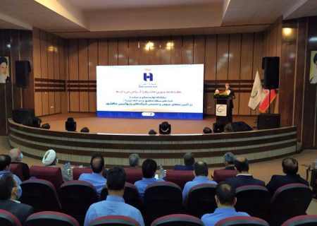 نمایشگاه شرکت‌های پتروشیمی ماهشهر و بندر امام با حضور بانک صادرات ایران آغاز به کار کرد