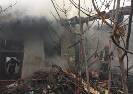 آتش سوزی بنای تاریخی مَلِک در محله نعلبندان گرگان اطفا شد