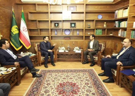 امضاء تفاهم‌نامه همکاری بین بانک صادرات ایران و آستان قدس رضوی