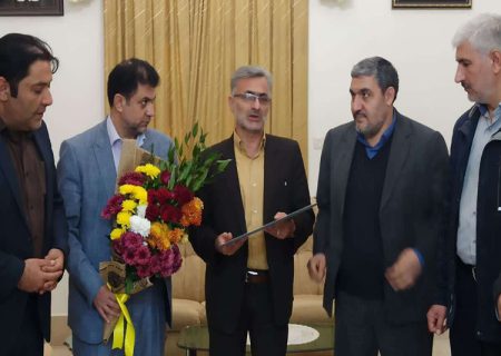 تقدیر اعضای شورای اسلامی شهر از شهردار خوی به مناسبت روز شهردار