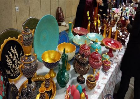 برپایی نمایشگاه صنایع‌دستی و هنرهای سنتی در مهاباد