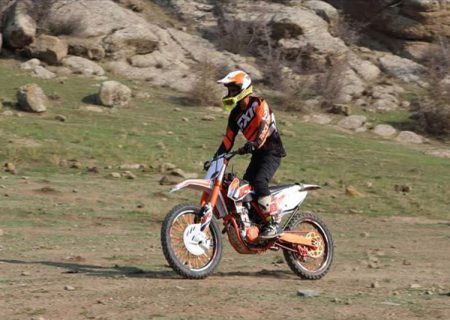 مسابقات بین المللی موتور سواری در محدوده خداآفرین ارس برگزار می شود