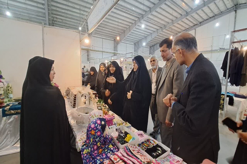 افتتاح نمایشگاه صنایع‌دستی، سوغات و توانمندی‌های بانوان در آذربایجان غربی