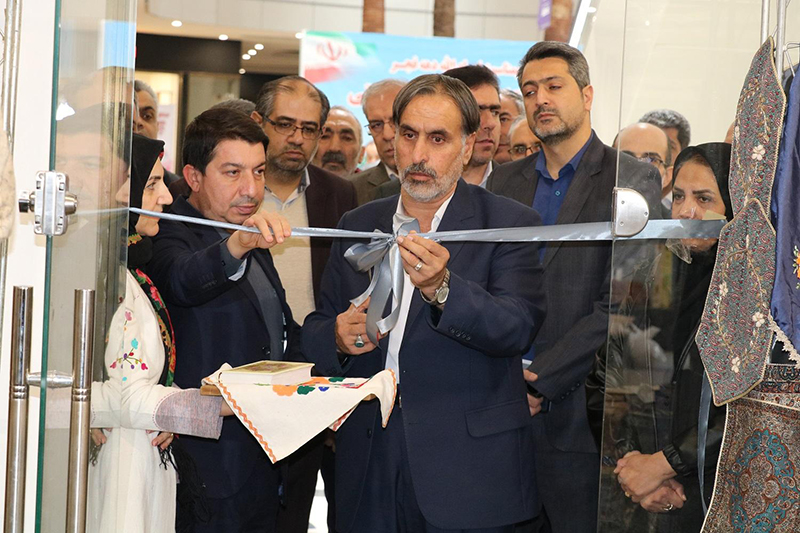 افتتاح نمایشگاه صنایع‌دستی و هنرهای سنتی در بجنورد