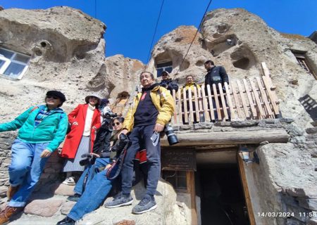 بازدید گردشگران چینی از جاذبه‌های آذربایجان‌شرقی